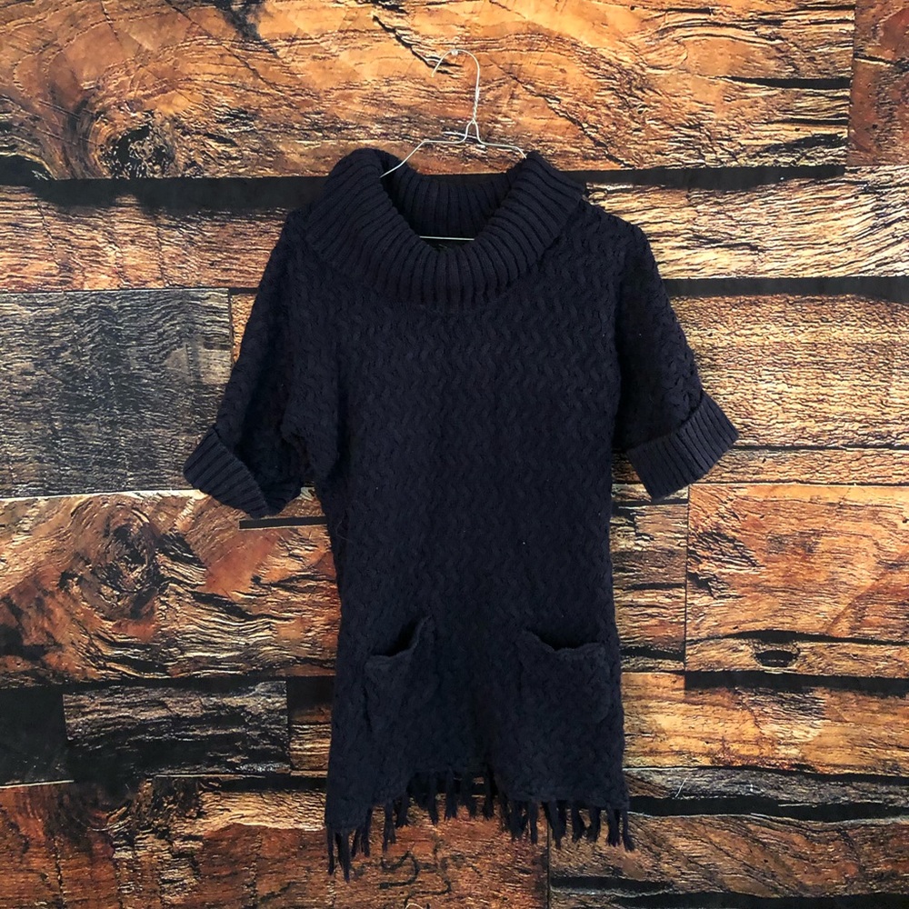 🚨 Boho Fringe Navy Tunic 🚨